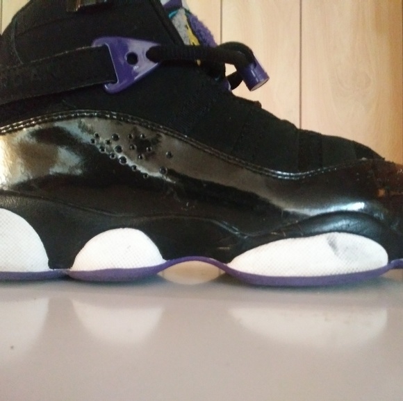 Size 6y Air Jordans - Picture 2 of 7